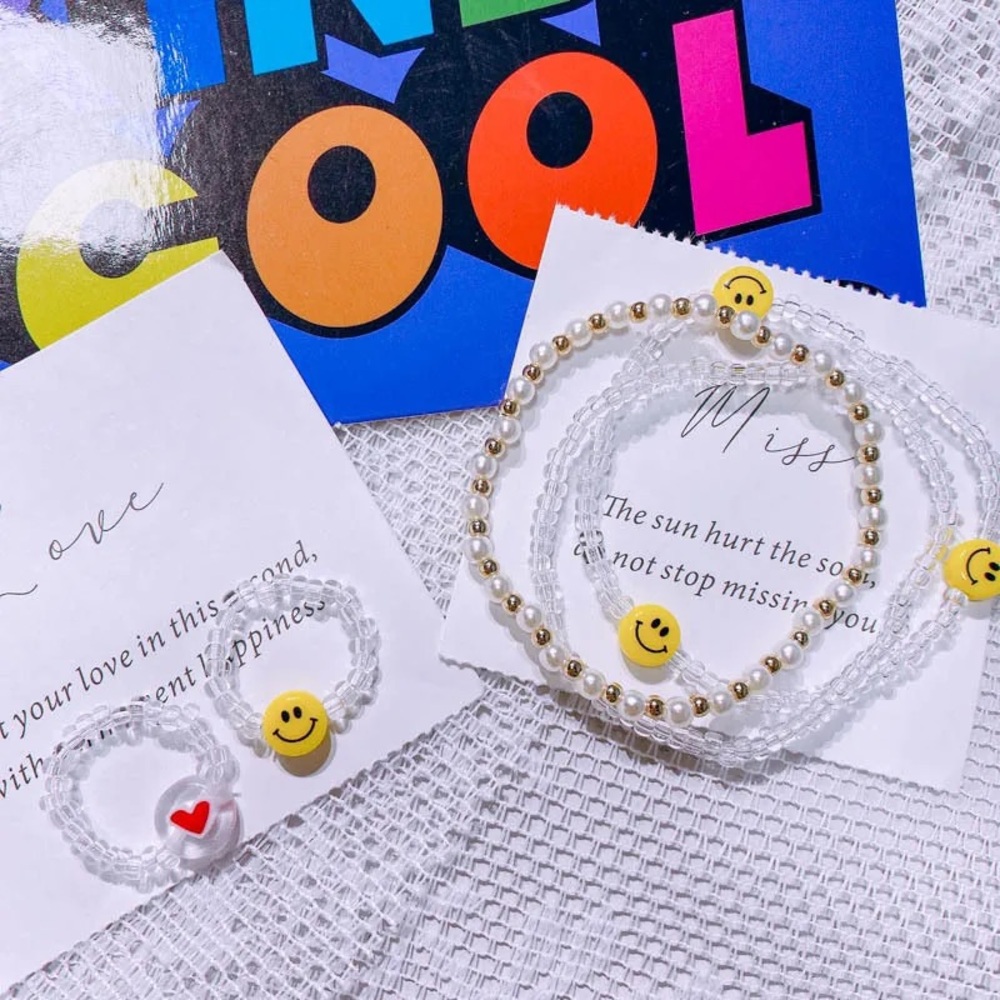 Korean Cute Sunflower Smile Clear Acrylic Beaded Adjustable Bracelet Set of 3 - Picture 2 of 3